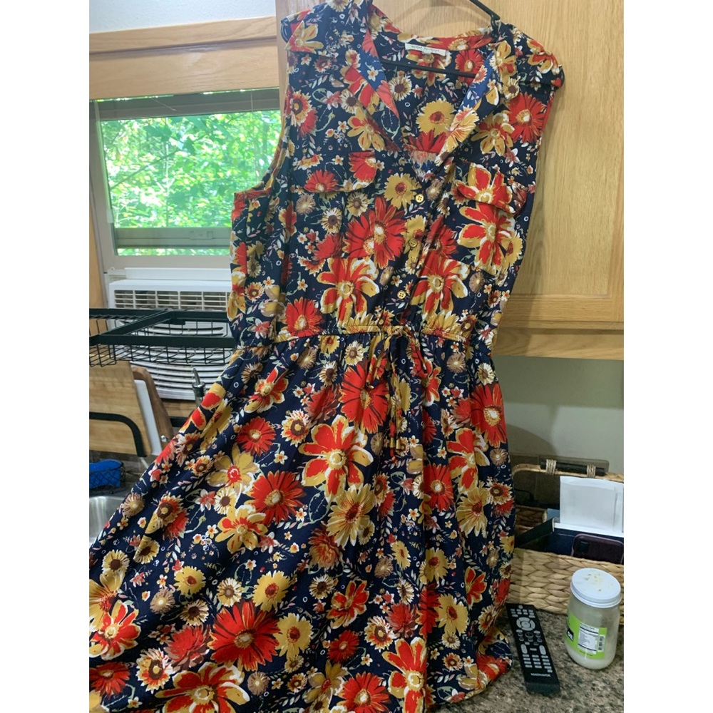 Plus size flower dress